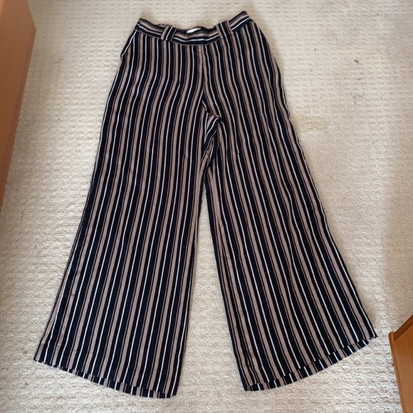 H&M Wide-leg Pants - Picture 1 of 5